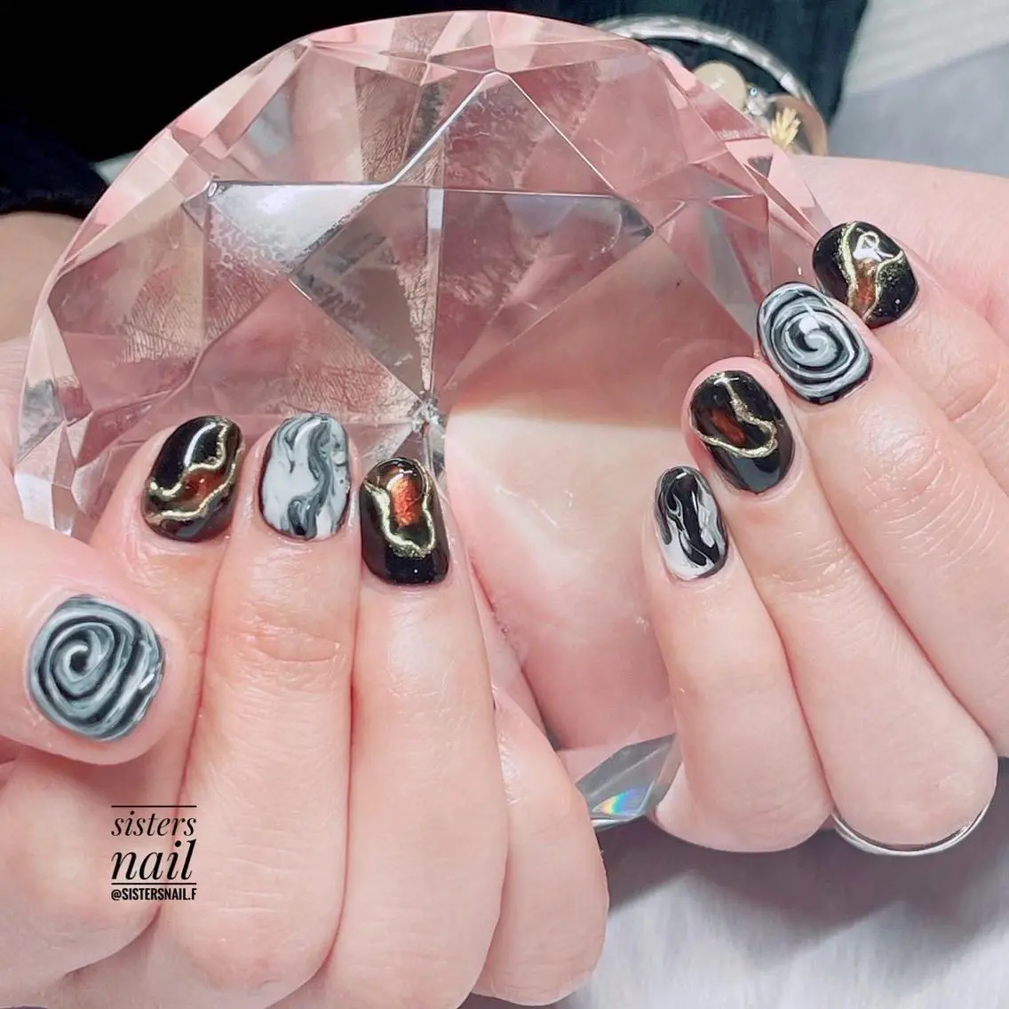 ネイル アートネイル マグネットネイル ニュアンスネイル sisters nail.fのネイルデザイン