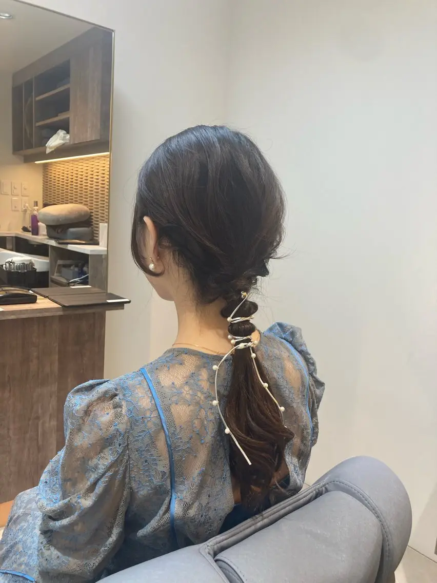 ヘアアレンジ ヘアセット ピンクカラー🎀 米津 美佑のヘアスタイル