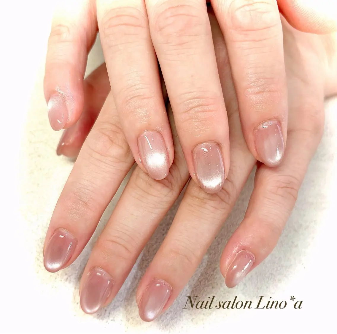 ネイル 氷ネイル・うるうるネイル マグネットネイル マグネットワンカラー ワンカラーネイル ピンク ハンドネイル Nail salon Lino*aのネイルデザイン