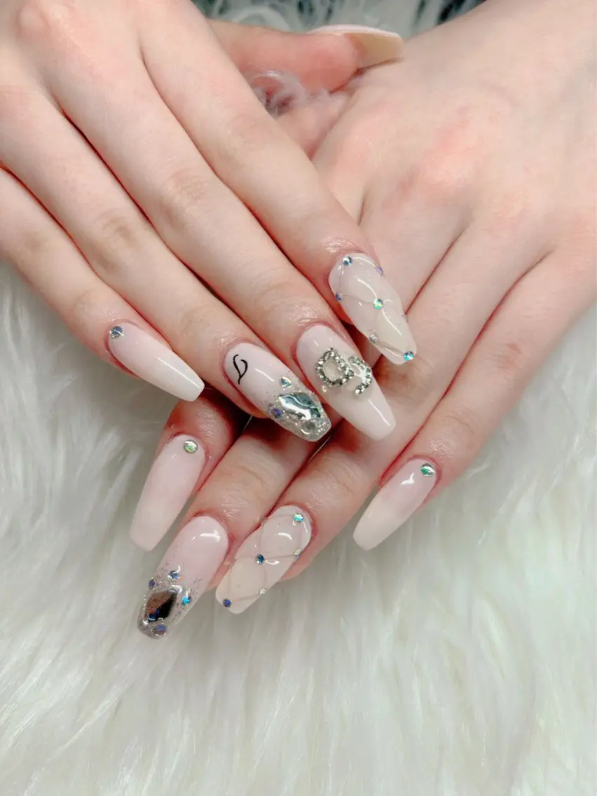 ネイル The Nail & Eye Lashの眉毛・アイブロウイメージ