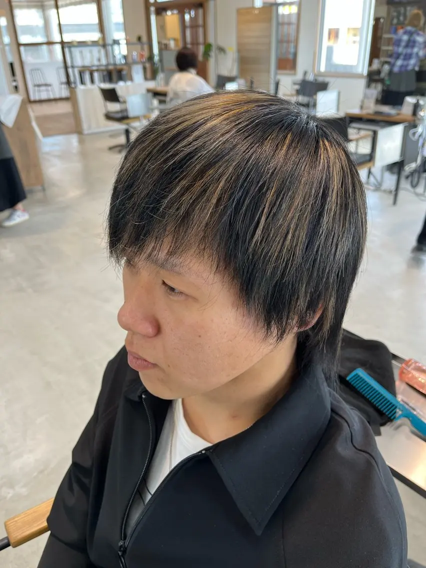 カラー 鈴木 優太のヘアスタイル
