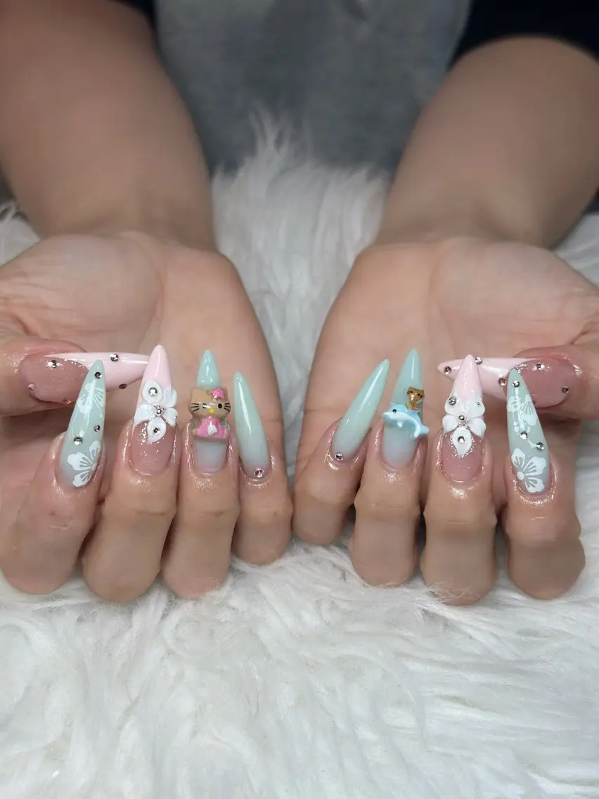 ネイル チークネイル ドット フレンチネイル グラデーション ハート ハンドネイル Julli NailStudioのネイルデザイン