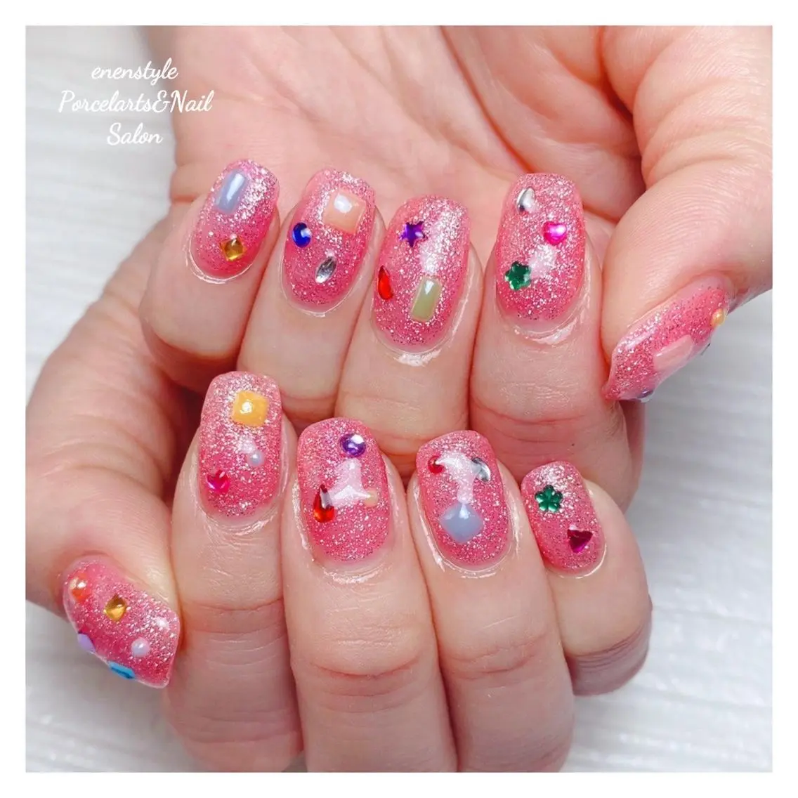 ミディアム ネイル 🐾enen style 🐾のネイルデザイン