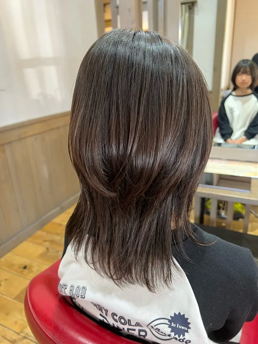 ミディアム レイヤーカット ウルフカット ウルフレイヤー 佐藤 雅俊のヘアスタイル