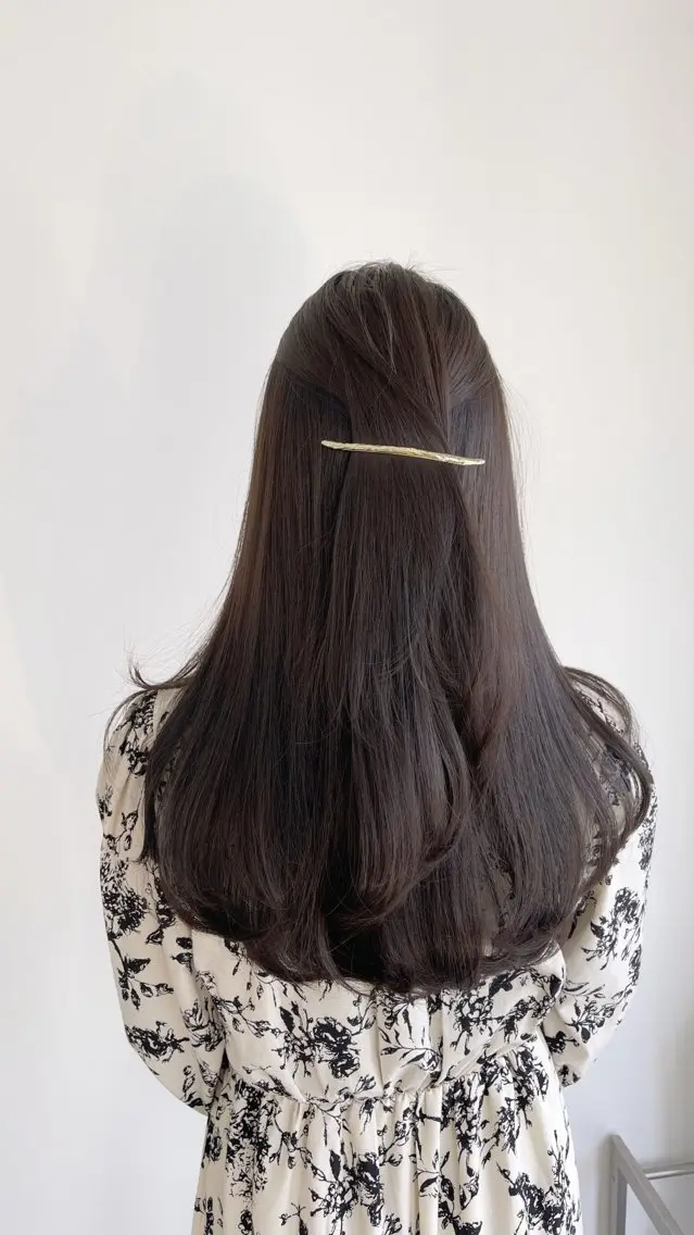 ロング レイヤーカット ロング カット ヘアカラー レイヤーカット✂︎ きじま　まなのヘアスタイル