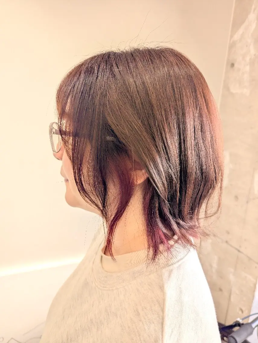 ミディアム ボブ くびれヘア カット ヘアカラー newi 天王寺　 masakoのヘアスタイル