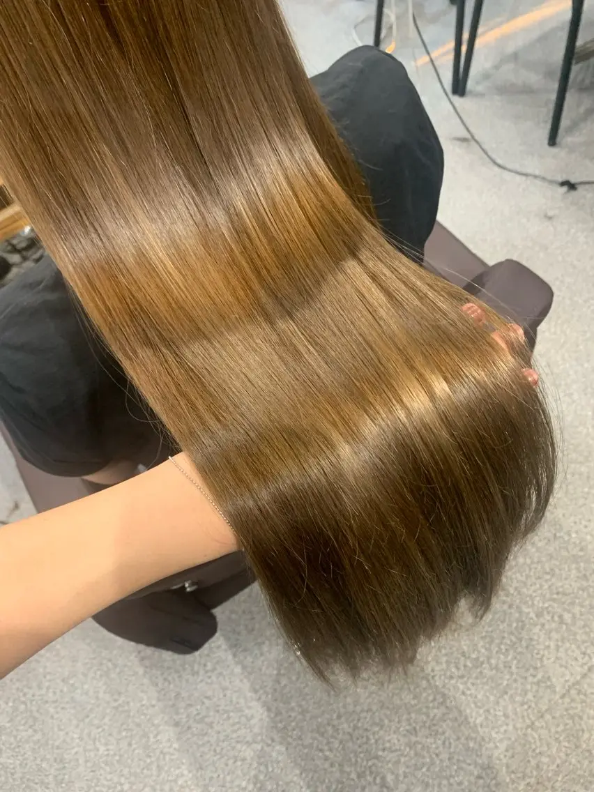 ロング カット ヘアカラー 本多 永佳のヘアスタイル