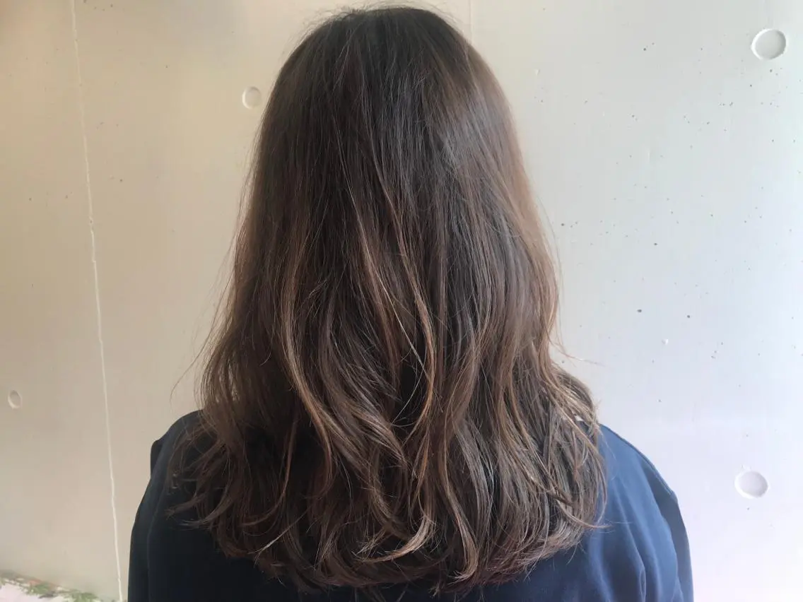 女性の方はこちら🙋🏻♀️似合わせカット+カラー+うる艶3stepトリートメントの写真