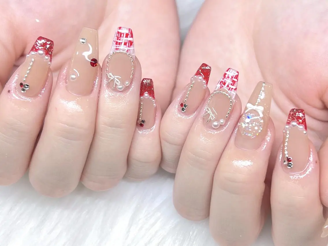 ネイル 持ち込み スカルプネイル ネイルチップ ハンドネイル ネイリストYuri シェルウェリナ船橋のネイルデザイン