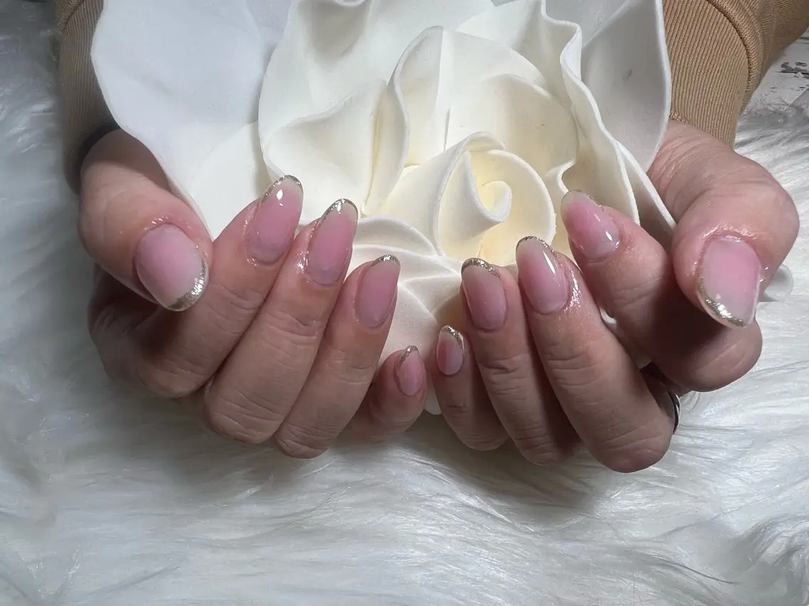 ネイル チークネイル Mimi Nailのネイルデザイン