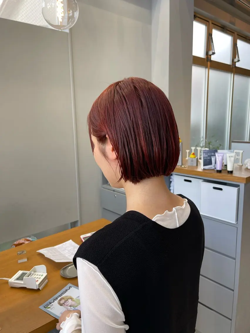 ショート カラー ブリーチ ブリーチなしカラー ボブ カット ヘアカラー トリートメント 石原圭悟 /ショート/艶カラーのヘアスタイル