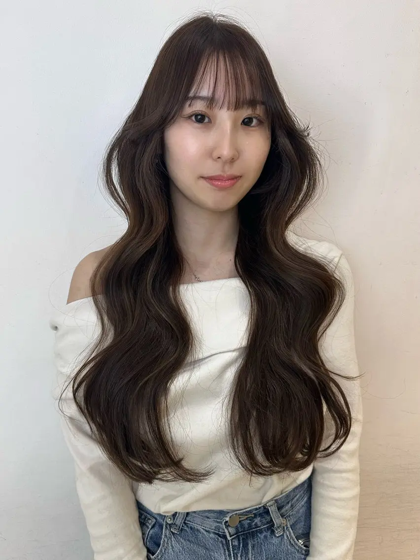 ロング カラー 'axis hinaのヘアスタイル