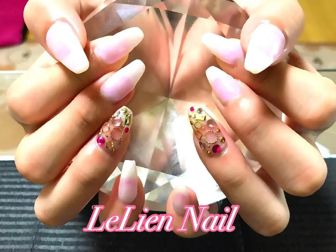 ネイル モチの良さ◉ フィルインネイル♡のネイルデザイン
