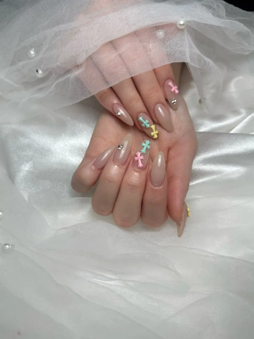 ネイル キラキラネイル 韓国ネイル 持ち込み シンプルネイル ワンホンネイル ハンドネイル 💅Tmnail Misoraのネイルデザイン