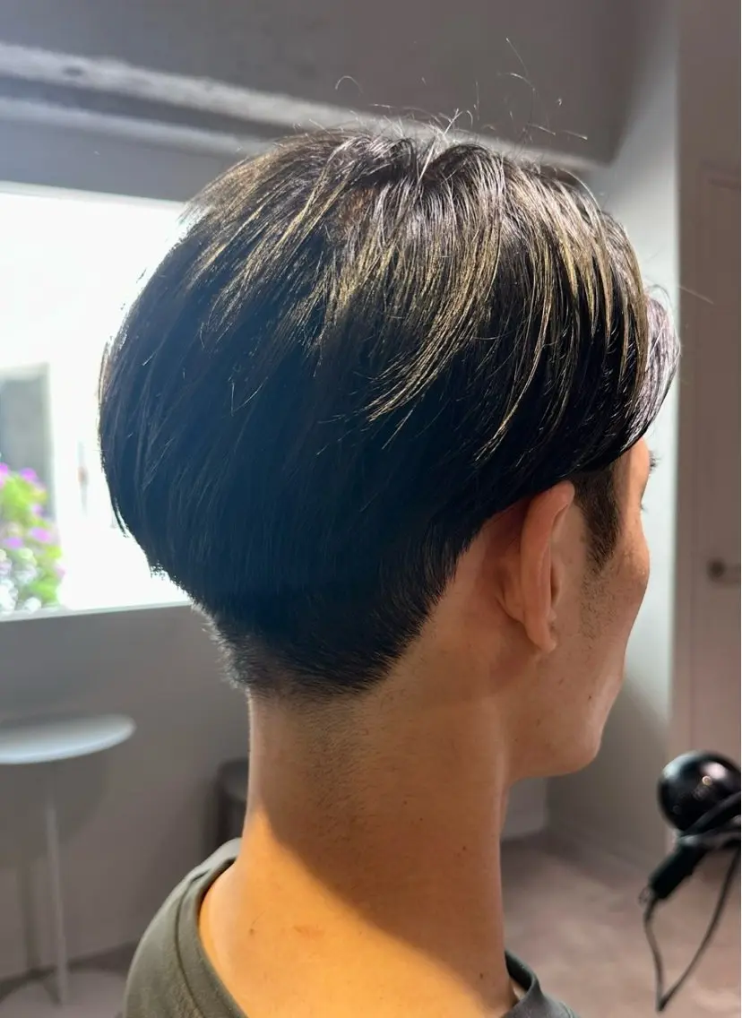 どの角度もかっこよく！メンズカット！スタイリングまで丁寧にお伝えします。の写真