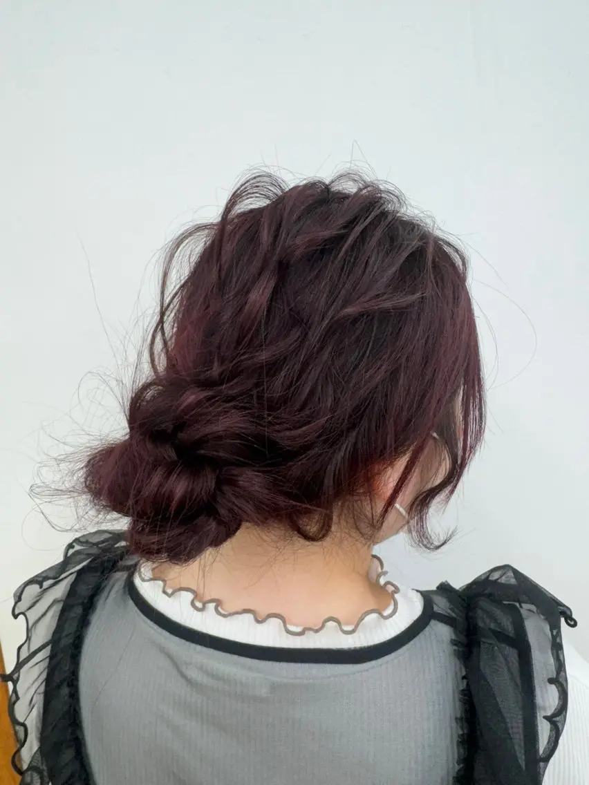 ロング ヘアアレンジ 油谷 咲穂のヘアスタイル