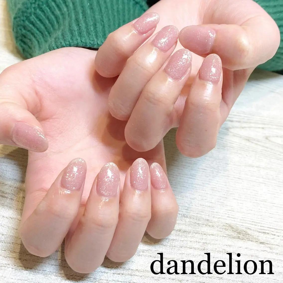 ネイル ハンドネイル ハンドケア dandelion ダンデライオンのネイルデザイン