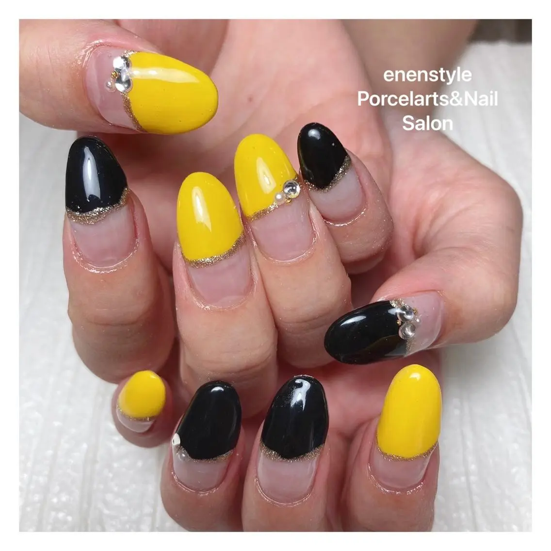 ミディアム ネイル 🐾enen style 🐾のネイルデザイン