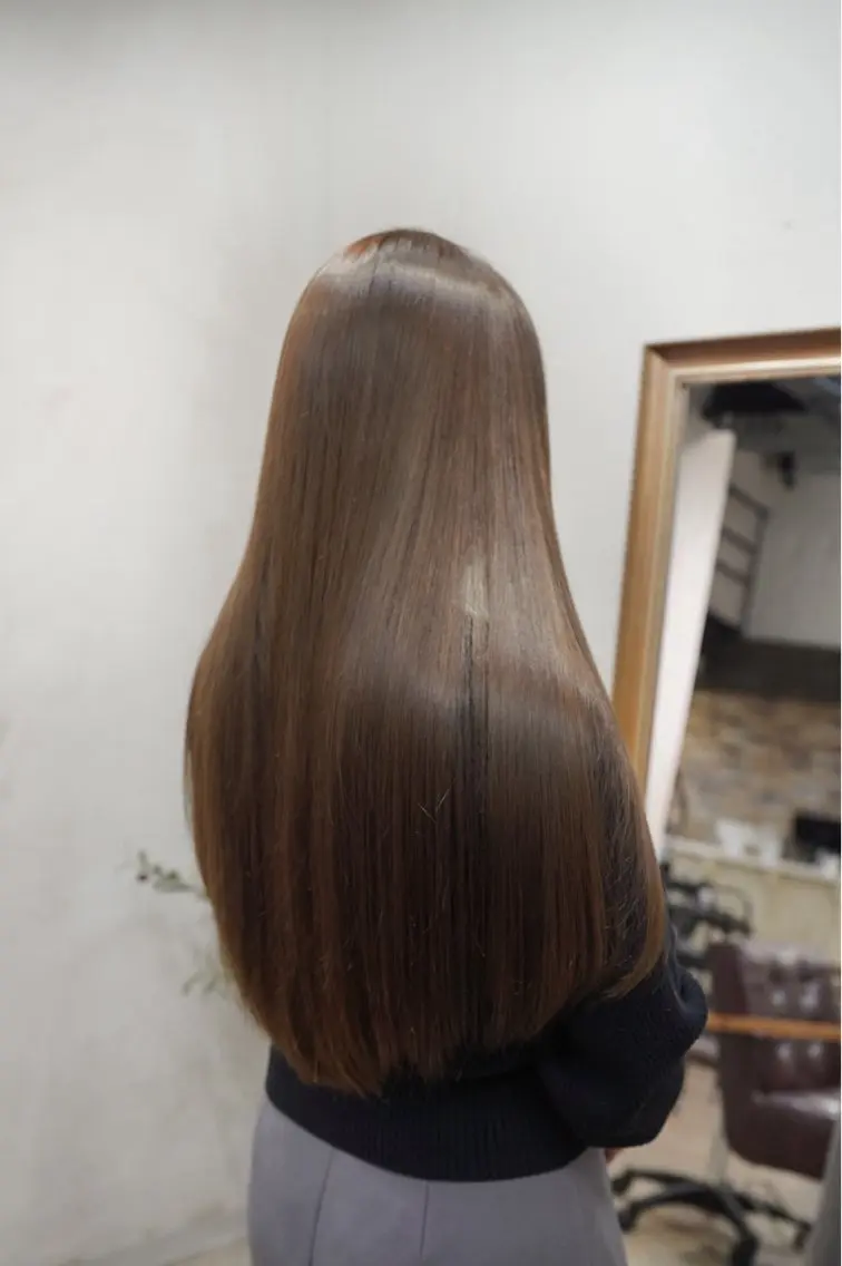 ロング ALLY 原宿のヘアスタイル