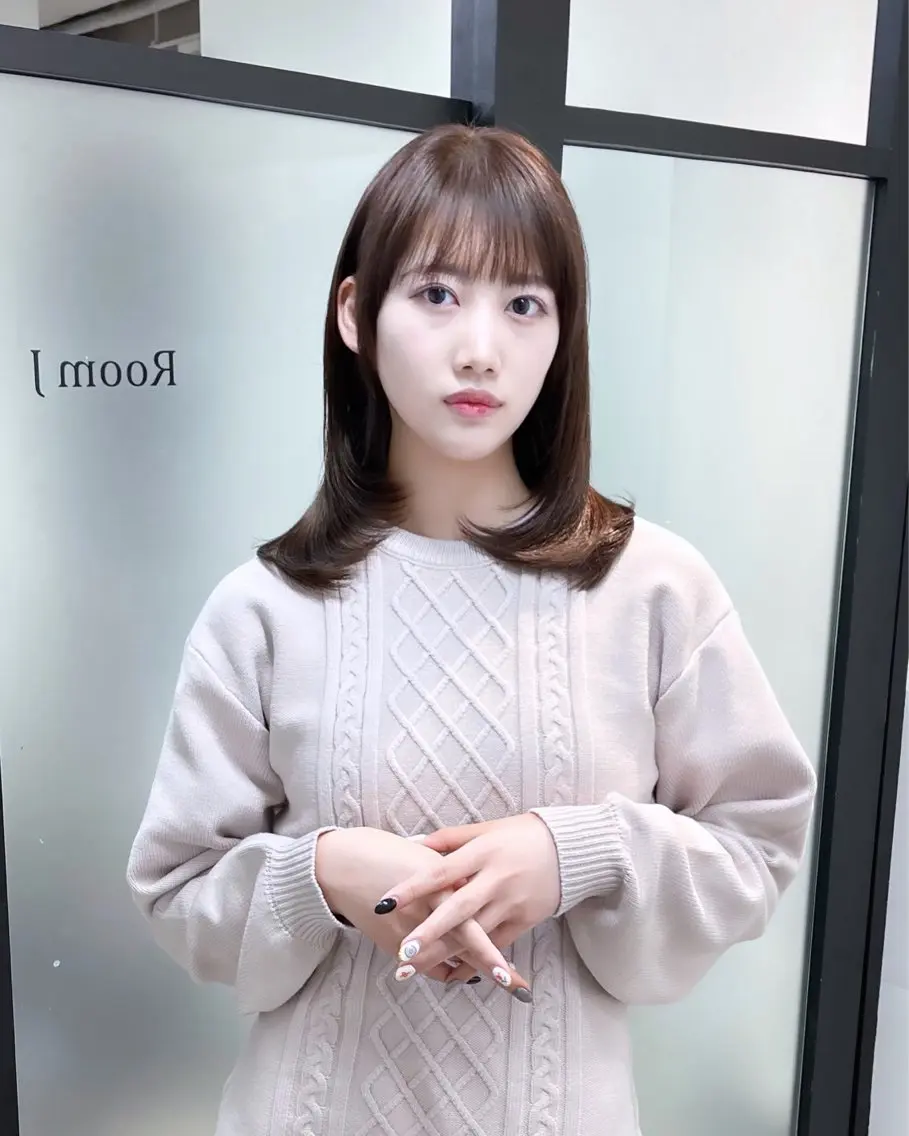 セミロング 韓国風ヘア レイヤーカット カット ヘアカラー トリートメント 韓国レイヤーカット 髪質改善▫️水野有真のヘアスタイル