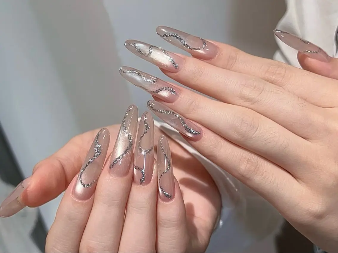 ネイル ハンドネイル ハンドケア 🌟LadyCoCo 🌟プロ ネイリストのネイルデザイン