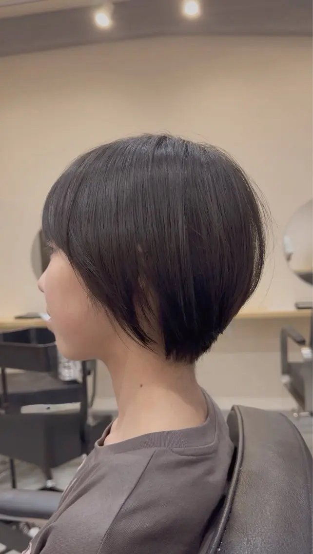 ショート カット トリートメント ボブ/ ショート✂︎ 💫透明感カラーのヘアスタイル