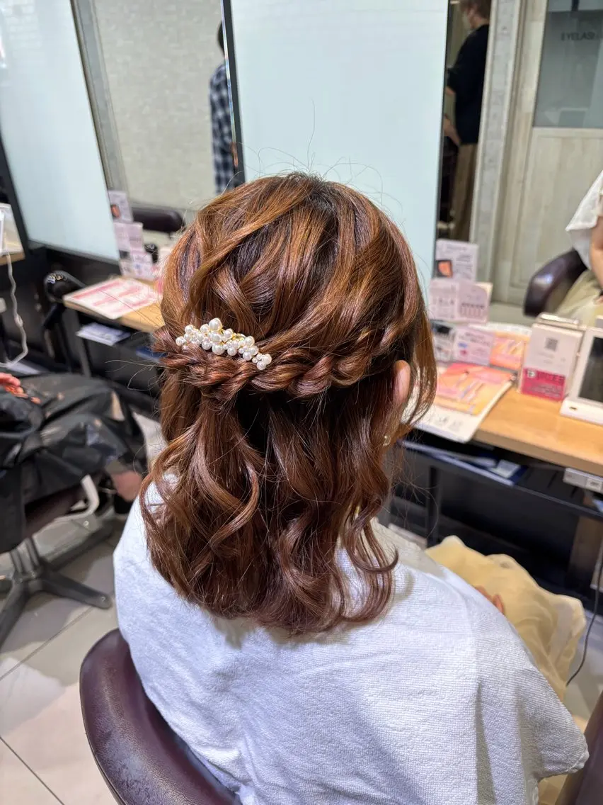 ヘアアレンジ 🫧❤️暖色艶カラ ー❤️🫧Kyaraのマツエク・マツパデザイン