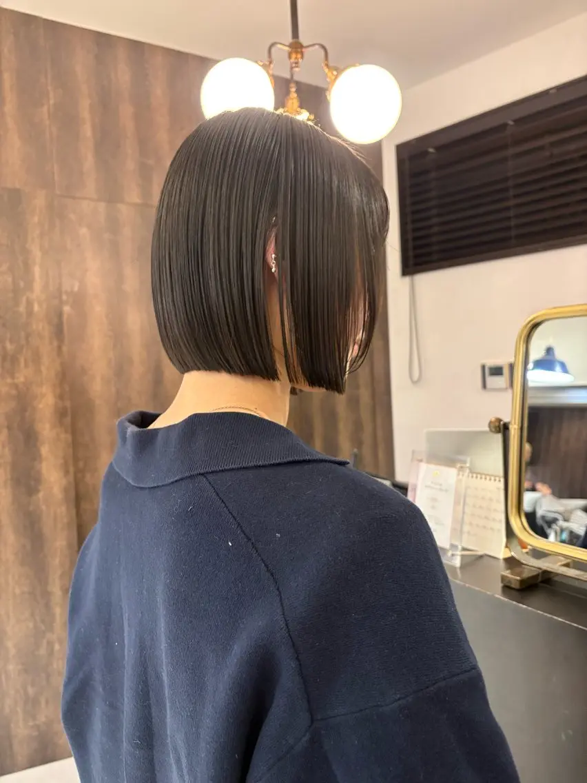 ショート 西野 優夏のヘアスタイル