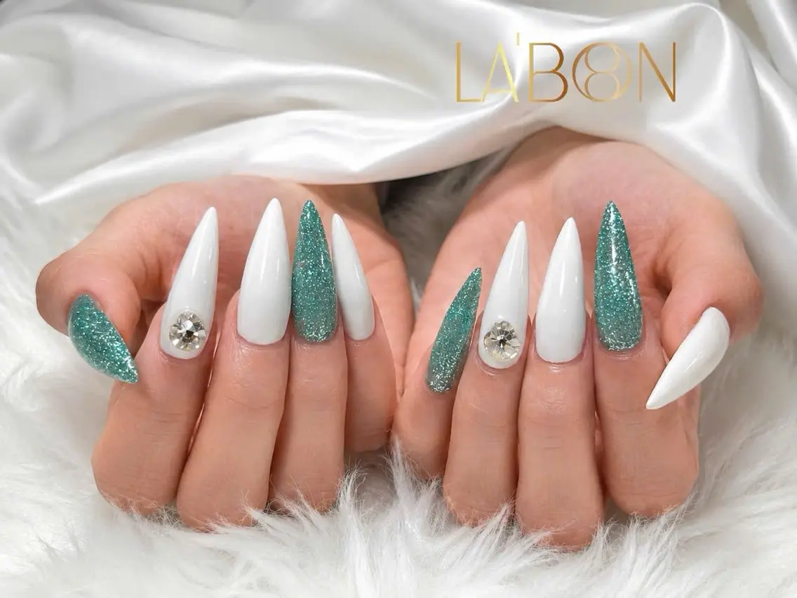 ロング Hana✴︎ Labon Artのネイルデザイン