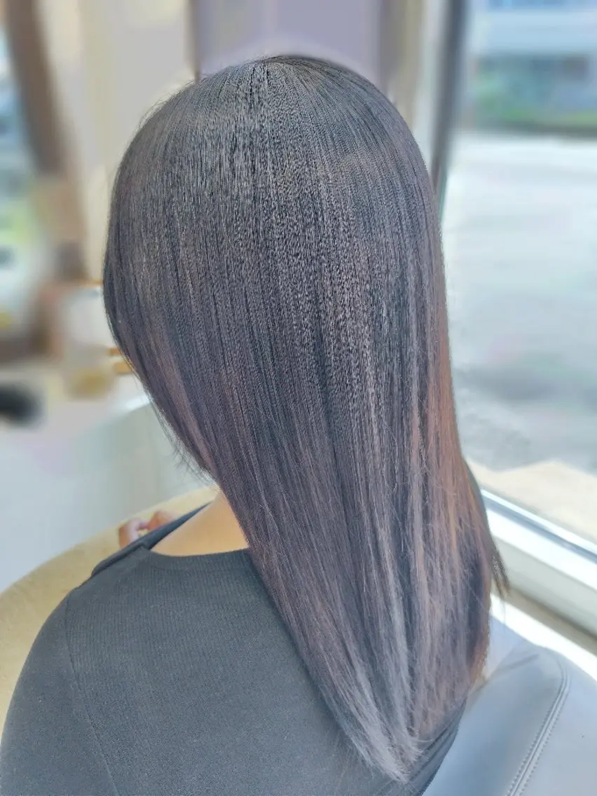 セミロング トリートメント 三浦 瑞華のヘアスタイル