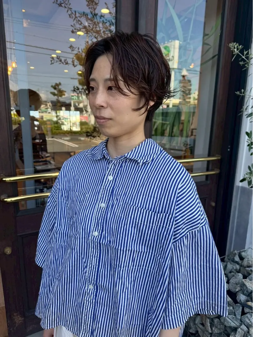 ショート カラー glad hairのヘアスタイル