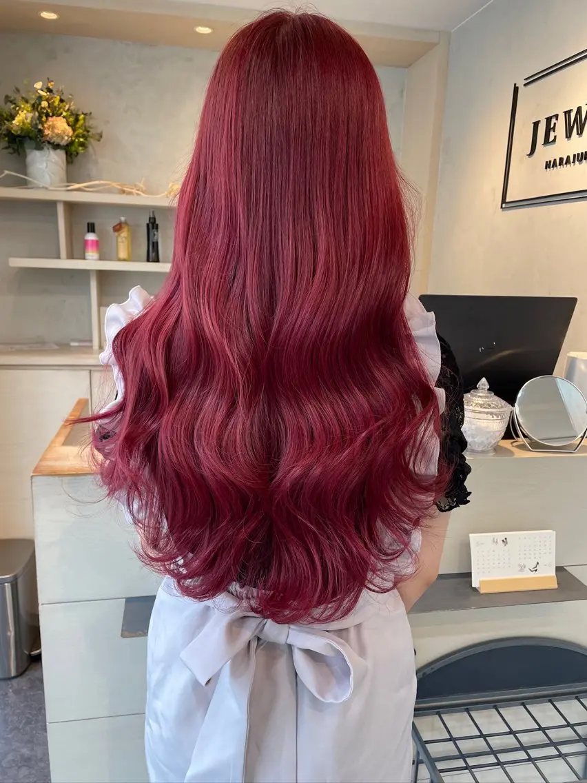 ロング カラー ブリーチ ケアカラー ブリーチなしカラー ピンクカラー ヘアカラー トリートメント ブリーチなしピンク 赤井龍斗のヘアスタイル