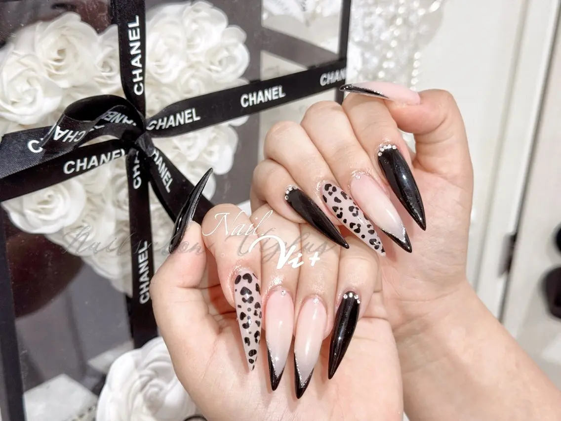 ネイル ハンドネイル ✨Nailsalon Vi+✨のネイルデザイン