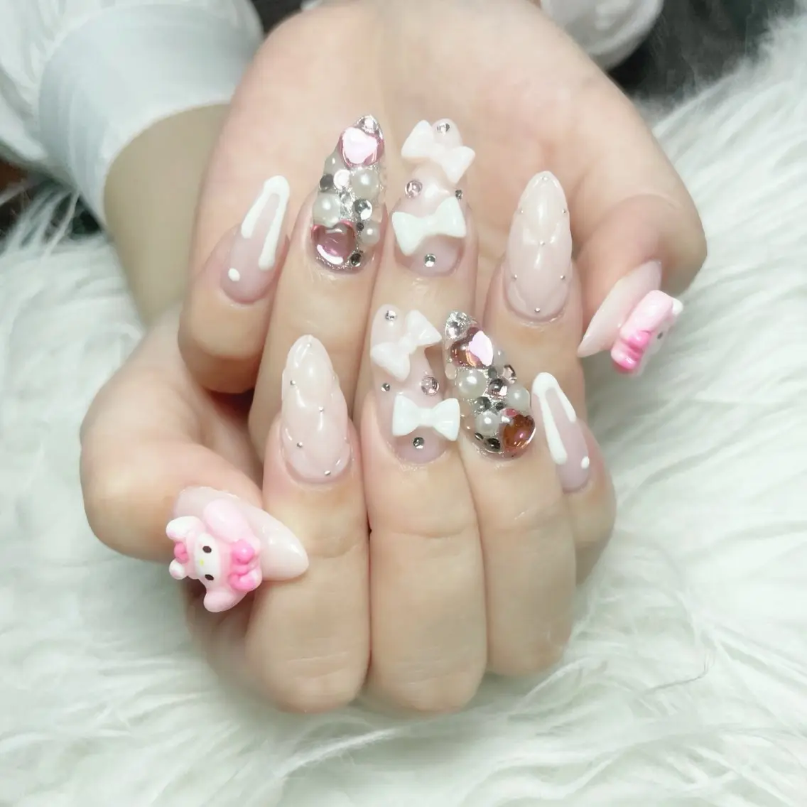 ネイル ハンドネイル Melody  3D/スカルプ専門店のネイルデザイン