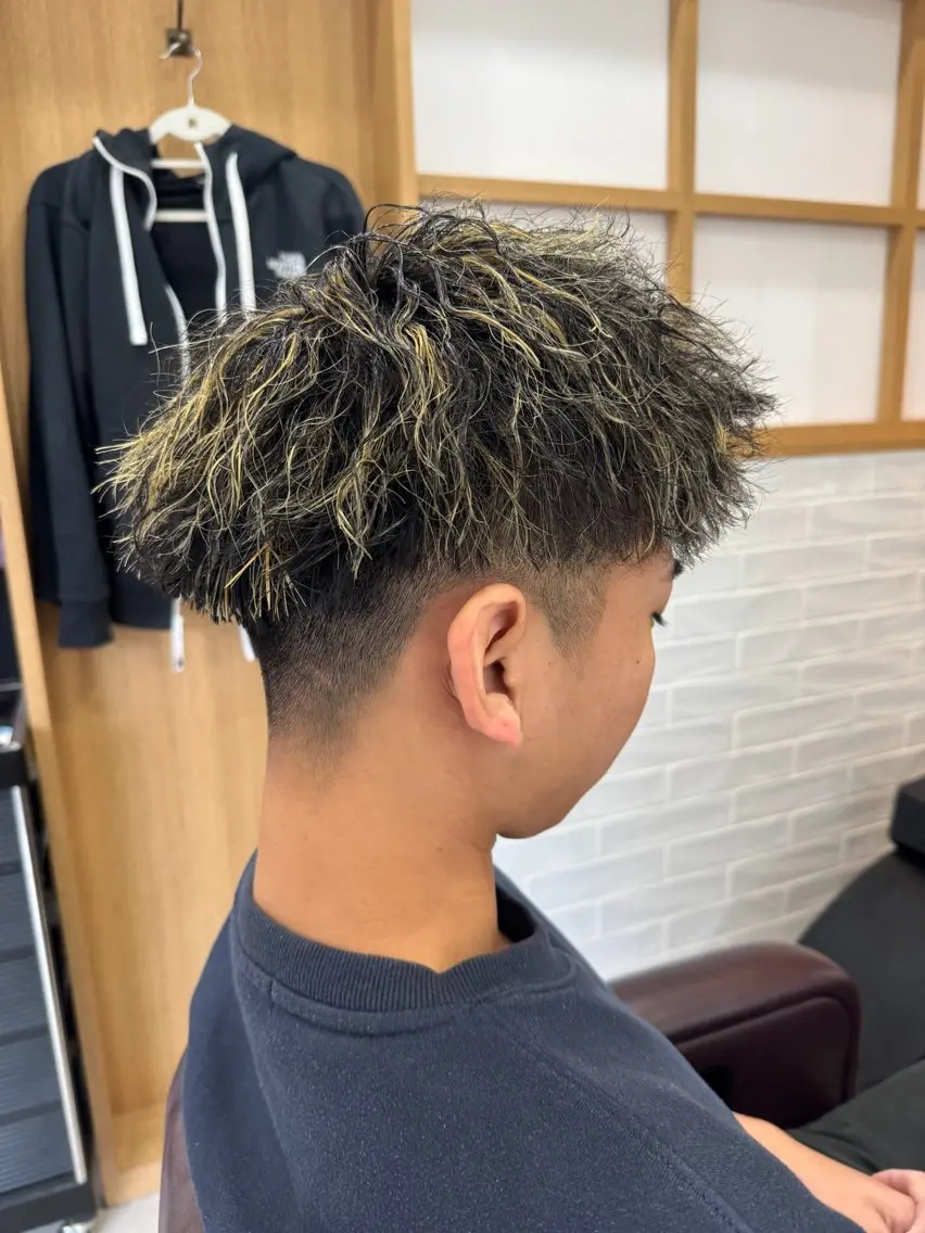 メンズカット+カラーの写真