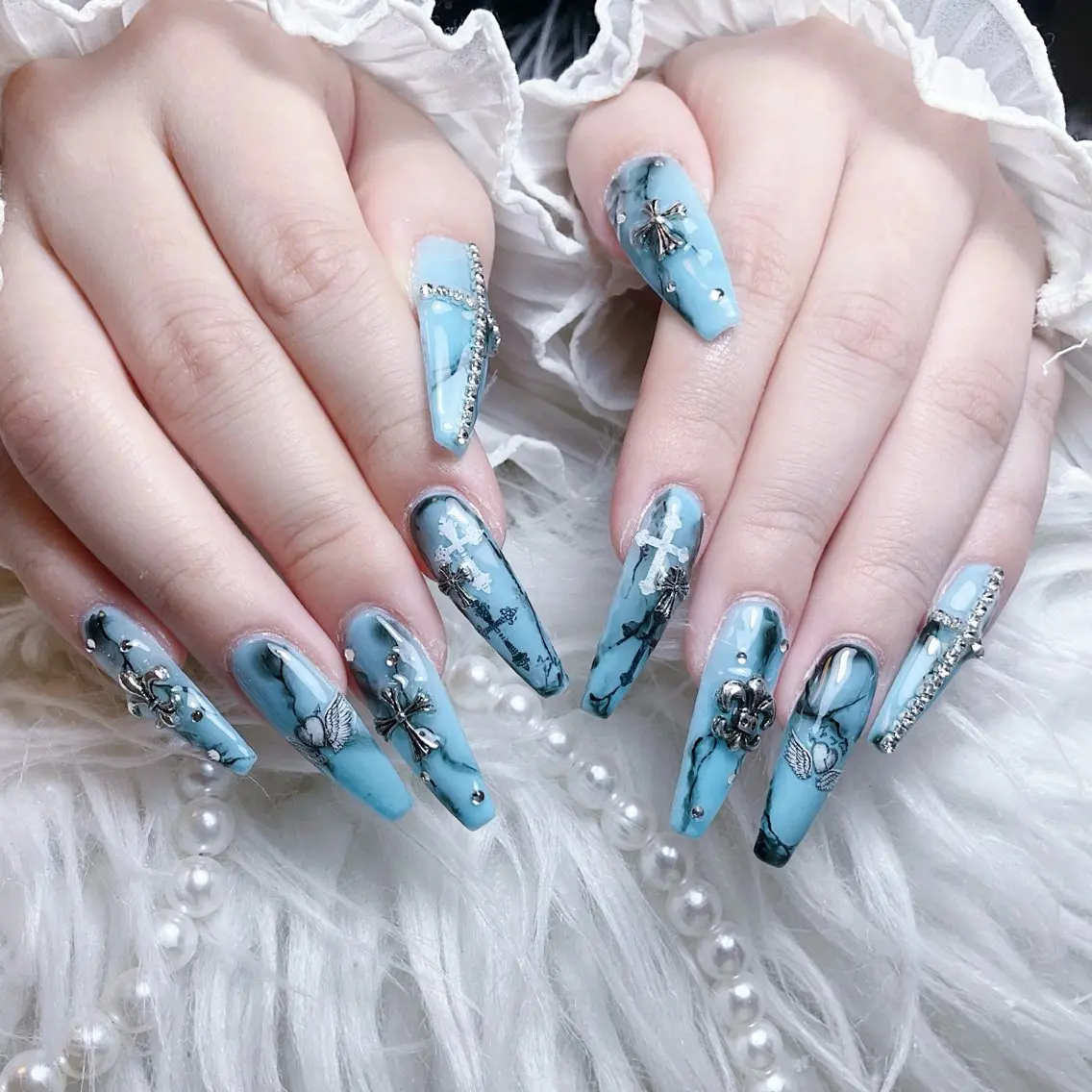 ネイル ハンドネイル 🍭Yun nail hyejin🌸のネイルデザイン