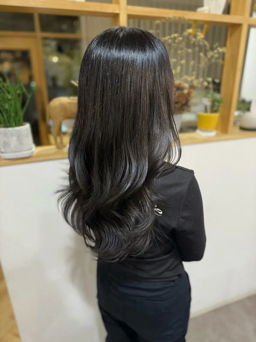 ロング カラー ヘアアレンジ ヘアカラー merc.☘️平岩 那月のヘアスタイル