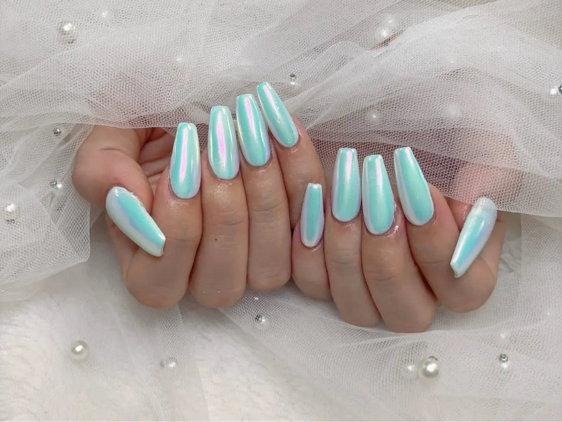 ネイル ミラーネイル ハンドネイル ハンドケア R1🎀Nail💕 池袋東口店のネイルデザイン