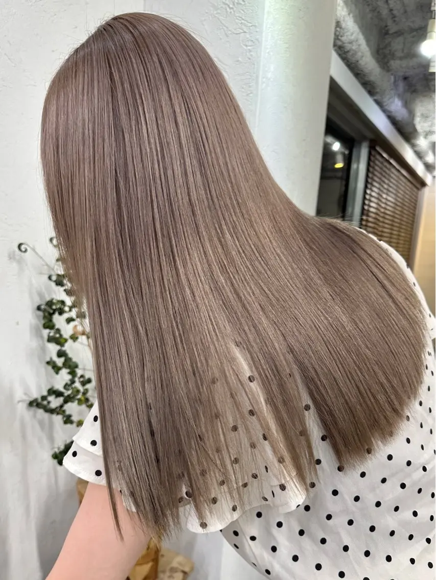セミロング カラー カット ヘアカラー トリートメント ブリーチダブルカラー 【koide】のヘアスタイル