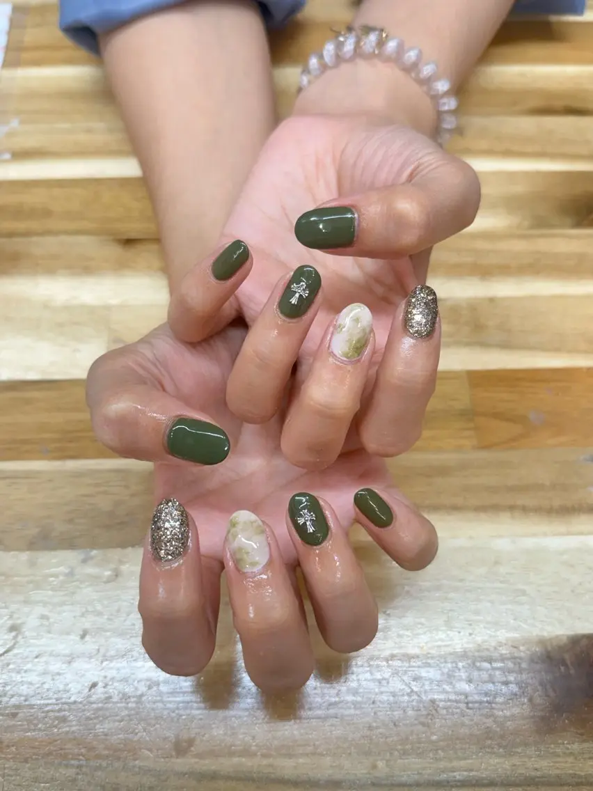 ネイル シンプルネイル 稲田 愛梨のネイルデザイン