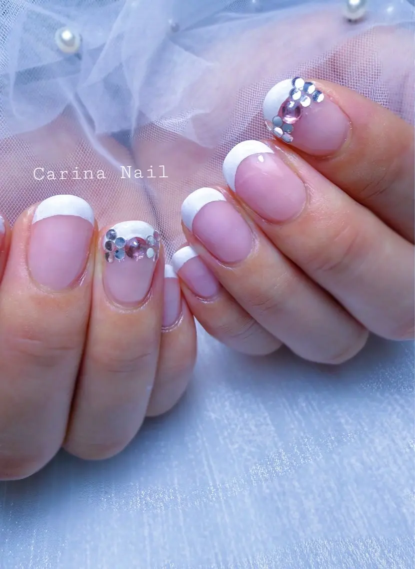 ネイル フレンチネイル Carina Nailのネイルデザイン