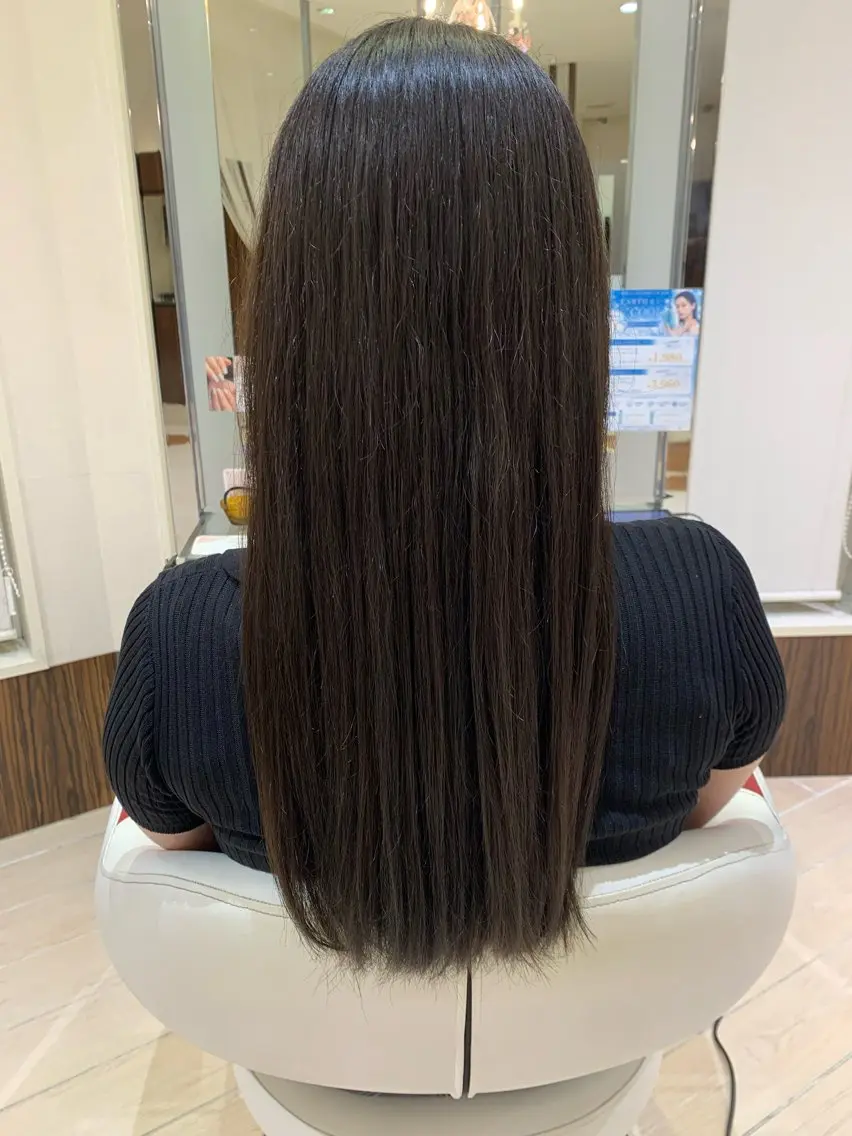 ロング カラー グレージュ ヘアカラー Earth 水沢店 平栗 優佳のヘアスタイル