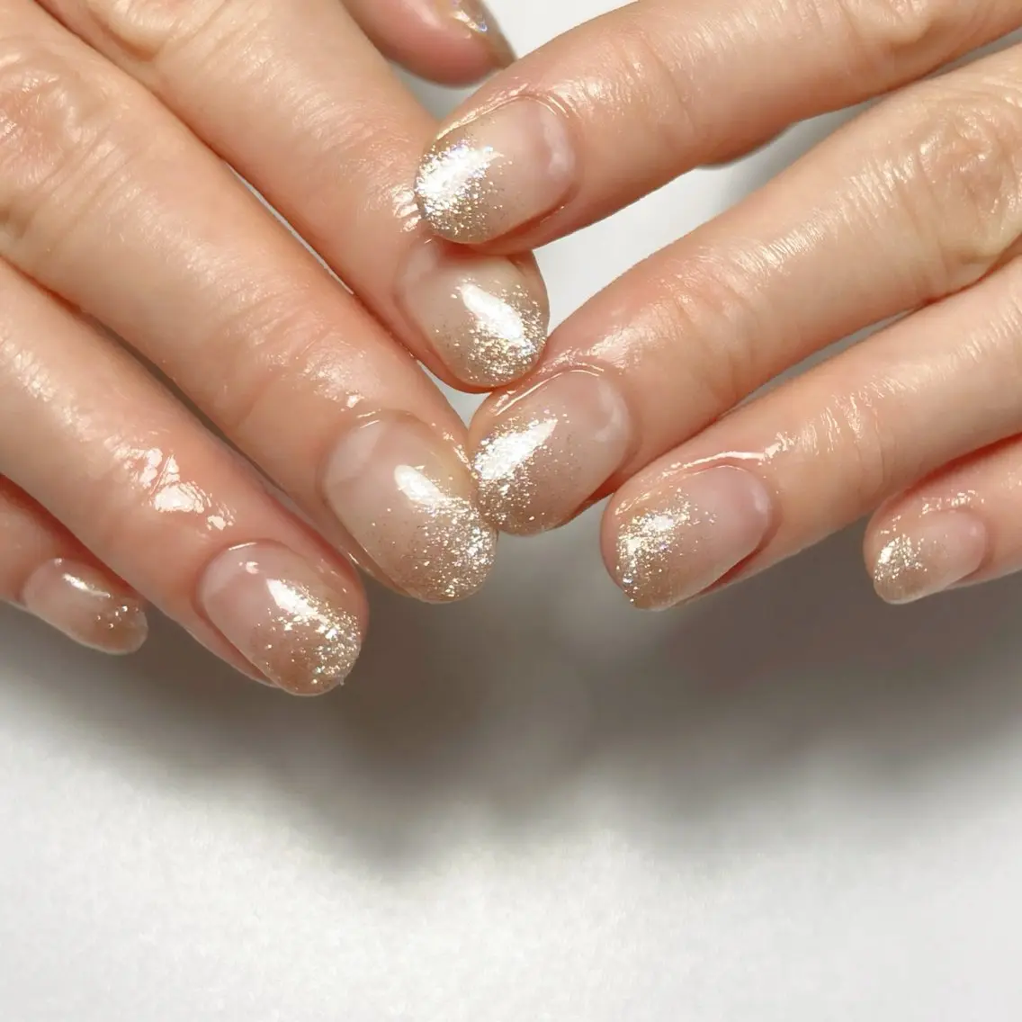 ネイル グラデーション ラメ(グリッター) ラメグラデーション ハンドネイル - dearnail -のネイルデザイン