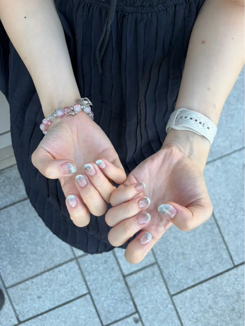 ネイル アートネイル 長さ出し 持ち込み ニュアンスネイル Éclat 🫧SAKURAのネイルデザイン