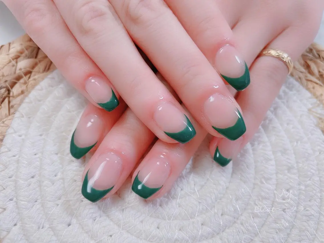 ネイル ハンドネイル ネイルサロン エクラ 🌹【スカルプ専門】のネイルデザイン