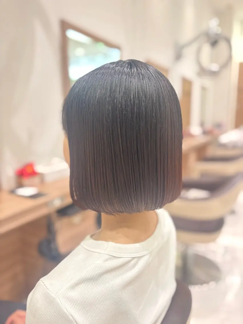 ショート 🐈‍⬛SARA🎀 縮毛矯正のヘアスタイル