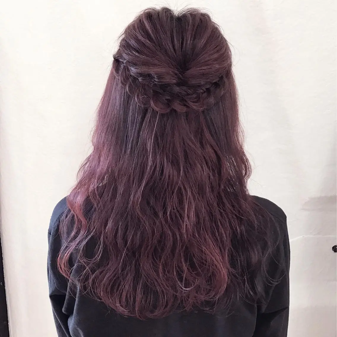 カラー ヘアアレンジ ブリーチ ラベンダーカラー ピンクカラー ピンクラベンダー 簡単アレンジ K-POP好き美容師 🇰🇷Kai.Yのヘアスタイル