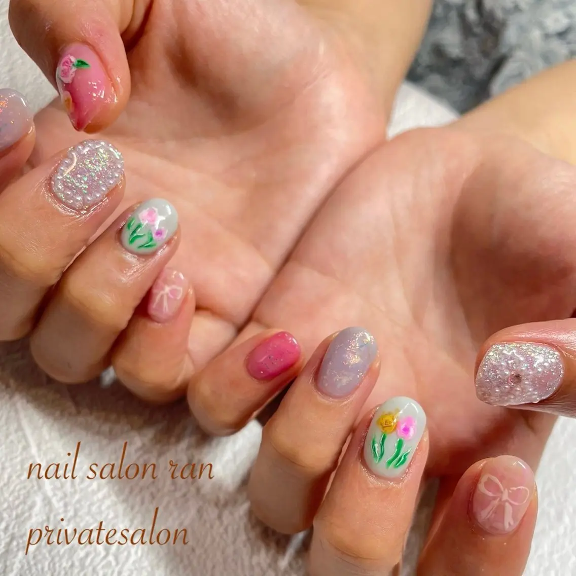 ネイル キラキラネイル ラメ(グリッター) ピンク ストーンネイル ハンドネイル ハンドケア nailsalon ranのネイルデザイン