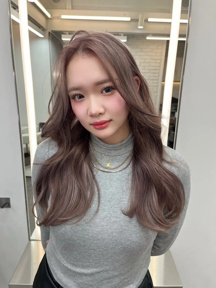 ロング カラー ヘアアレンジ グレージュ ヘアカラー 柏木 理那のヘアスタイル
