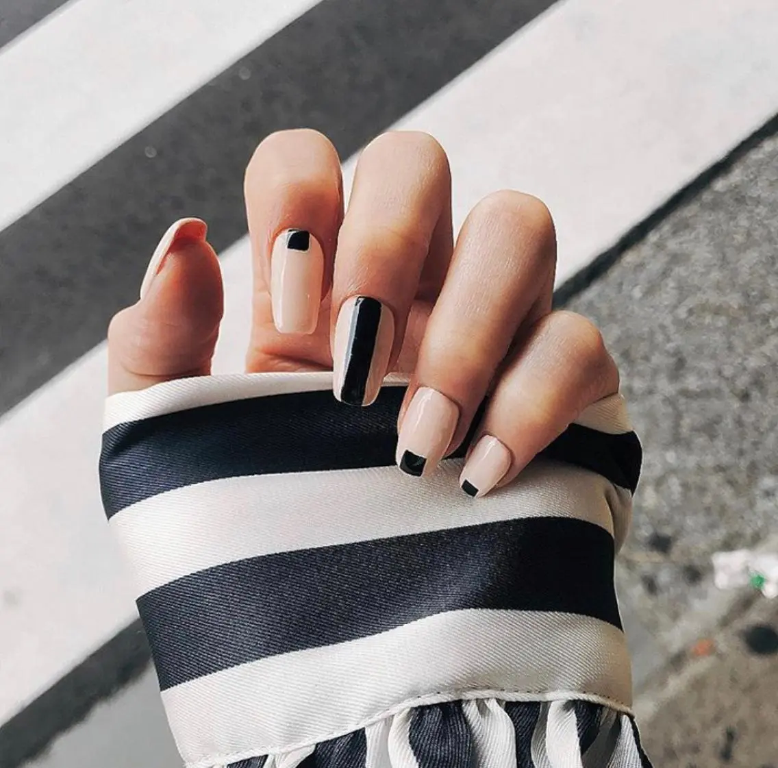 ネイル ハンドネイル ハンドケア Charme. NOBUKOのネイルデザイン